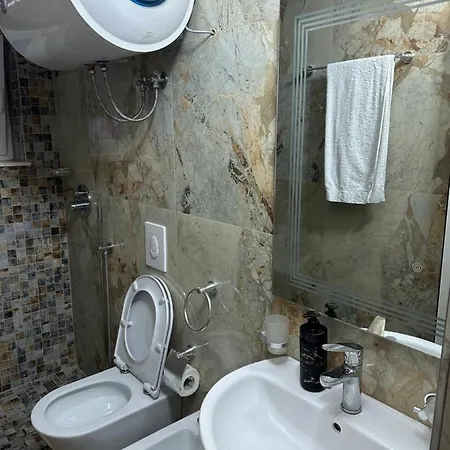 Lejlighed Lovely One Bedroom Flat In 1 *