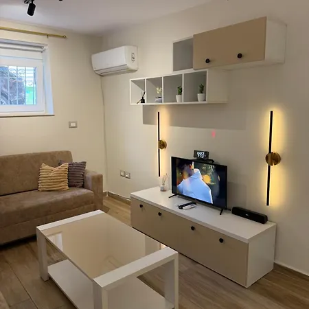 Lejlighed Lovely One Bedroom Flat In 1 *