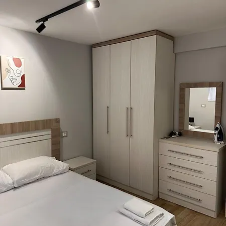 Lovely One Bedroom Flat In 1 Durrës