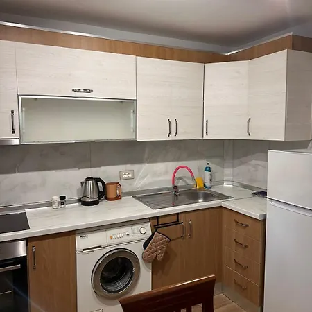 公寓 Lovely One Bedroom Flat In 1 *
